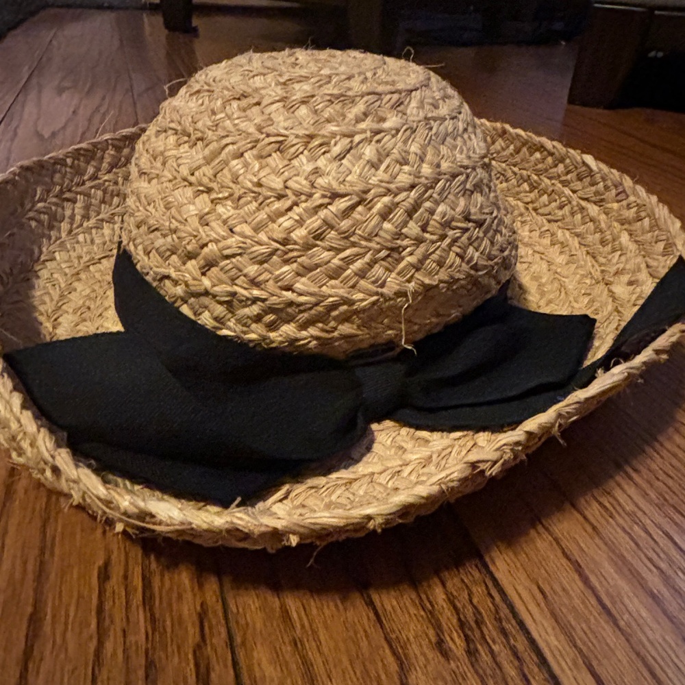 Liz Claiborne Vintage Straw Hat with Black Bow